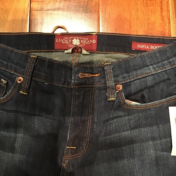 NWT Lucky Brand Sofia Boot Cut Jeans - Picture 5 of 5